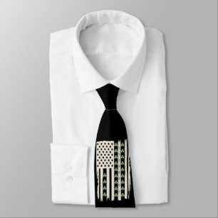 US-amerikanische Flagge mit Shamrocks für St. Patr Krawatte