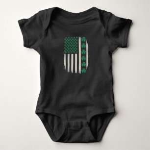 US-amerikanische Flagge Shamrocks St Patricks Day Baby Strampler