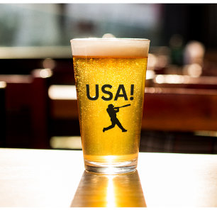 US-Baseballspieler mit Punkt als Kugel Glas