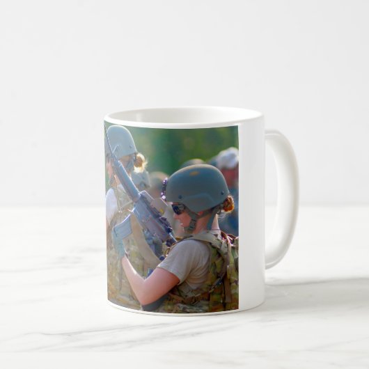 US BEKÄMPFUNG DER FRAUEN KAFFEETASSE (VorderseiteRechts)