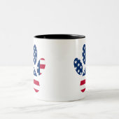 US Flag Dog Paw Print Zweifarbige Tasse (Mittel)