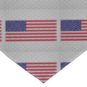 US-Flagge für Dekoration im Kohlenstofffaserstil Tischdecke (Schrägansicht)