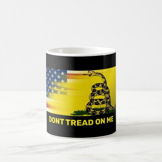 US-Flagge mit Gadsden Flag Tasse (Mittel)