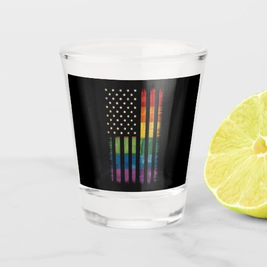 US-Flagge Regenbogen Pride Gay Lesbian LGBTQ Schnapsglas (Vorderseite)