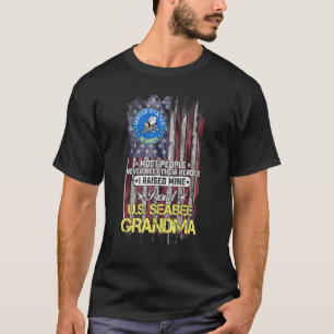 US-Flagge stolz US Seabee Veteran Oma I aufgewachs T-Shirt