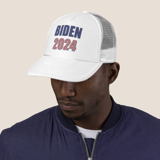 US Flagge Typografie Biden 2024 Truckerkappe (Beispiel)