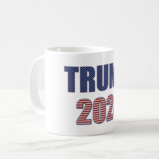 US Flagge Typografie Trump 2024 Kaffeetasse (Vorderseite Links)