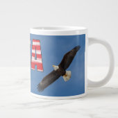 US-Flagge und Bald-Adler Jumbo-Tasse (Rechts)