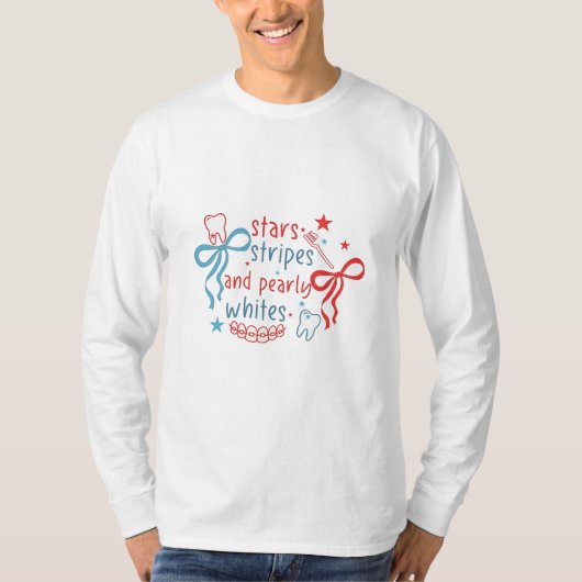 US Flagge und Perlweiße am 4. Juli T-Shirt (Vorderseite)