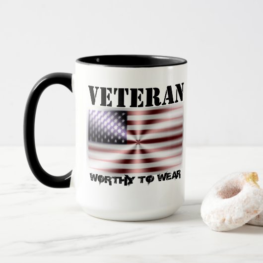 US-Flaggenschild - Veteran - es lohnt sich zu trag Tasse (Mit Donut)