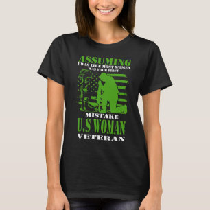 US-Frauen-Veteranin T-Shirt