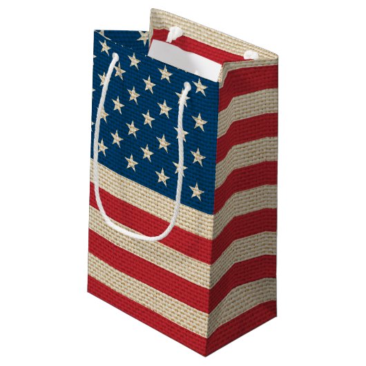 US-Imitate-Flagge Kleine Geschenktüte (Rückseite Schrägansicht)