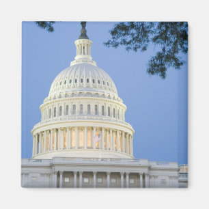 US-Kapitol bei Dämmerung, Washington D.C. (Distric Magnet