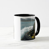 US-Marine fährt ein amphibisches Angriffsfahrzeug Tasse (VorderseiteRechts)