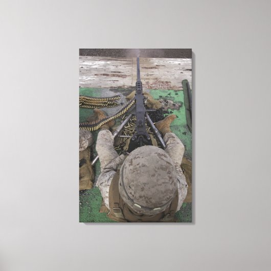 US Marine feuert eine Maschinenpistole vom Typ M2  Leinwanddruck (Vorderseite)