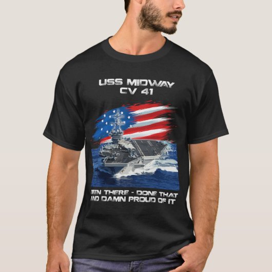 US Midway CV 41 Aircraft Carrier Veteran USA Flag T-Shirt (Vorderseite)