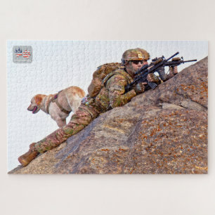 US-MILITÄRISCHER ARBEITHUND (20 x 30 Zoll) Puzzle