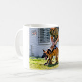 US-MILITÄRISCHER ARBEITSHUND KAFFEETASSE (Vorderseite Links)