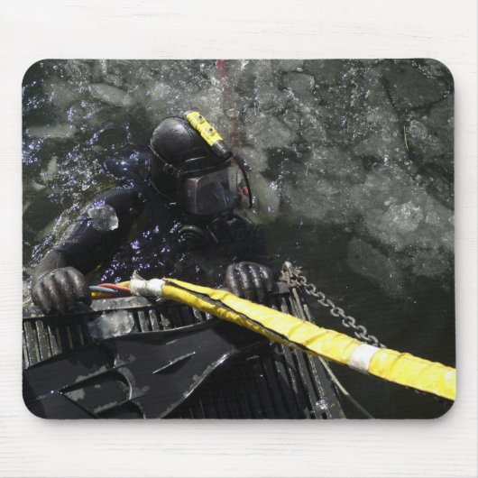 US Navy Diver startet seinen Tauchgang Mousepad (Vorne)