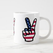 US-Siegeszeichen Jumbo-Tasse (Rechts)