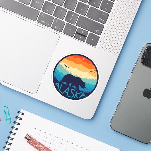 " USA: 2020/heute Alaska - GRiZZLy Bear ... Aufkleber (Laptop mit iPhone)
