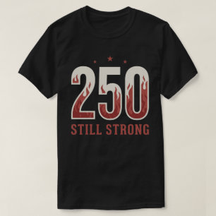 USA 250 Immer noch stark patriotisches Grafik-Rotf T-Shirt