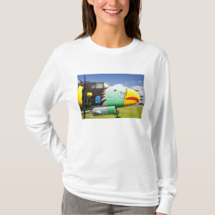 USA, Alabama, Mobile. Battleship Memorial Park, T-Shirt