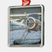 USA, ALASKA, Südostalaska, KETCHIKAN: Silbernes Ornament (Links)