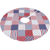 USA Americana Diagonal Red White & Blue Quilt Polyester Weihnachtsbaumdecke (Schrägansicht)