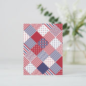 USA Americana Diagonal Red White & Blue Quilt Postkarte (Stehend Vorderseite)