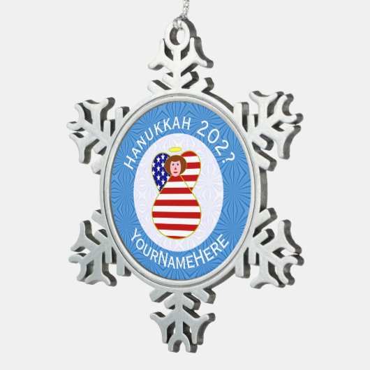 USA Angel Red Hair Hanukkah Flag Personalisiert Schneeflocken Zinn-Ornament (Rechts)