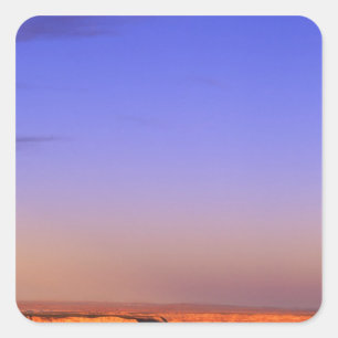 USA, Arizona, Grand Canyon NP. Mond am Himmel, wäh Quadratischer Aufkleber