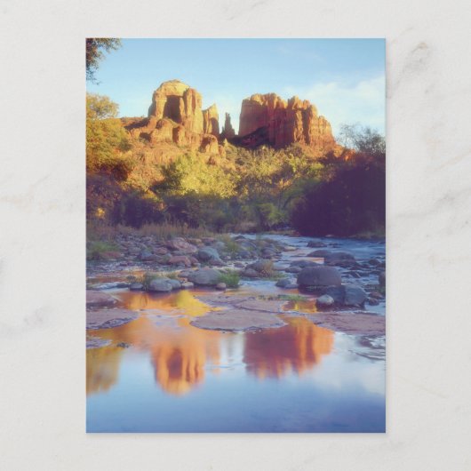 USA, Arizona, Sedona. Kathedrale Rock reflektieren Postkarte (Vorderseite)