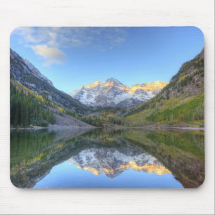 USA, Colorado, Maroon Bells-Snowmaß Mousepad