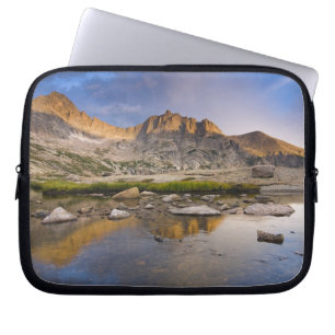 USA, Colorado, Rocky Mountain NP.  Sturmwolken Laptopschutzhülle