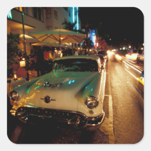 USA, FL, Miami, South Beach bei Nacht. 2 Quadratischer Aufkleber