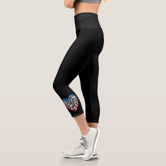 USA Flag American Runner - Running Heart Capri Leggings (Links)