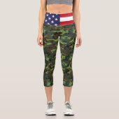 USA Flag Militärische grüne Camouflage Capri Leggings (Vorderseite)