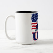 USA Flag & Soccer Ball Two-Tone Mug – Patriotic Sp Zweifarbige Tasse (Links)