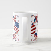 USA-Flagge in Layers Askew Jumbo-Tasse (Rückseite)