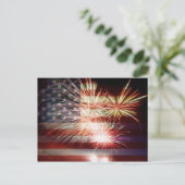 USA-Flagge mit Fireworks-Postkarte Postkarte (Stehend Vorderseite)