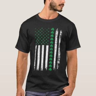 USA-Flagge mit Kleeblatts St. Patrick's Day Design T-Shirt