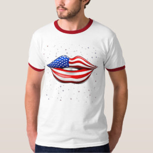 USA-Flaggen-Lippenstift auf lächelndem LippenT - T-Shirt