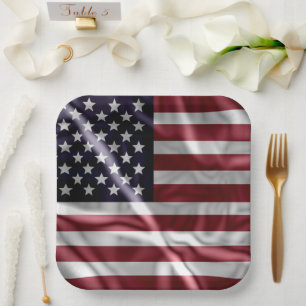 USA Flapping Flag Red, White Stripes, Starry Blue Pappteller