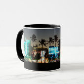 USA, Florida, Miami Beach, Ocean Drive, Art Deco Tasse (Vorderseite Links)