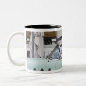 USA, Florida, Miami Beach: Südbeach, 1956 Zweifarbige Tasse (Links)