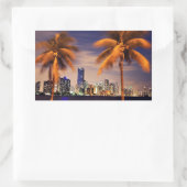 USA, Florida, Miami-Skyline bei Dämmerung Rechteckiger Aufkleber (Tasche)