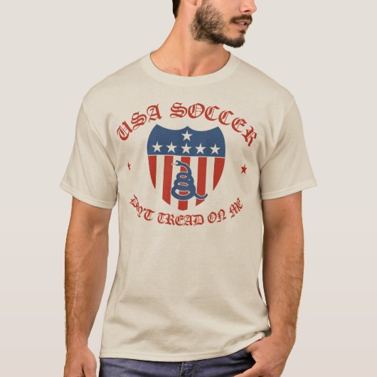 USA-Fußball tritt nicht auf mir T - Shirt (Vorderseite)