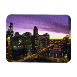 USA, IL, Chicago. Chicago Skyline und Fluss Magnet