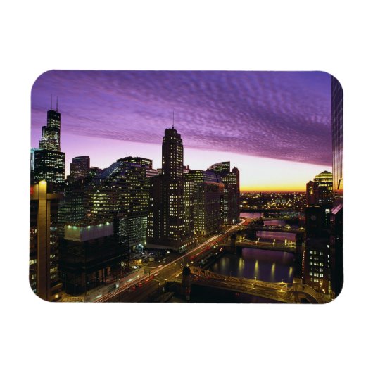 USA, IL, Chicago. Skyline von Chicago und Fluss Magnet (Horizontal)